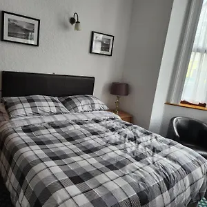 Queens Beeston (Nottinghamshire)